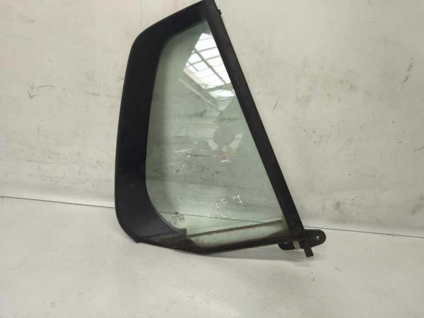 VITRE ARRIERE DROIT VW - Vue 1